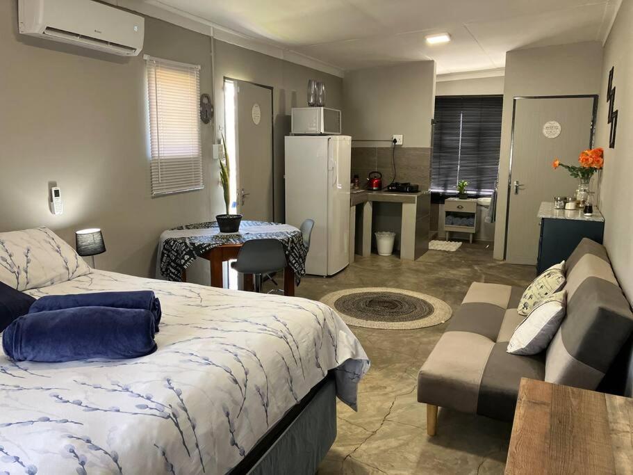 Stellies Accommodation - Room 1 Keetmanshoop Luaran gambar