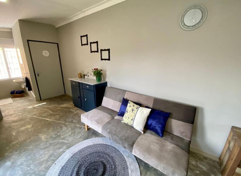 Stellies Accommodation - Room 1 Keetmanshoop Luaran gambar