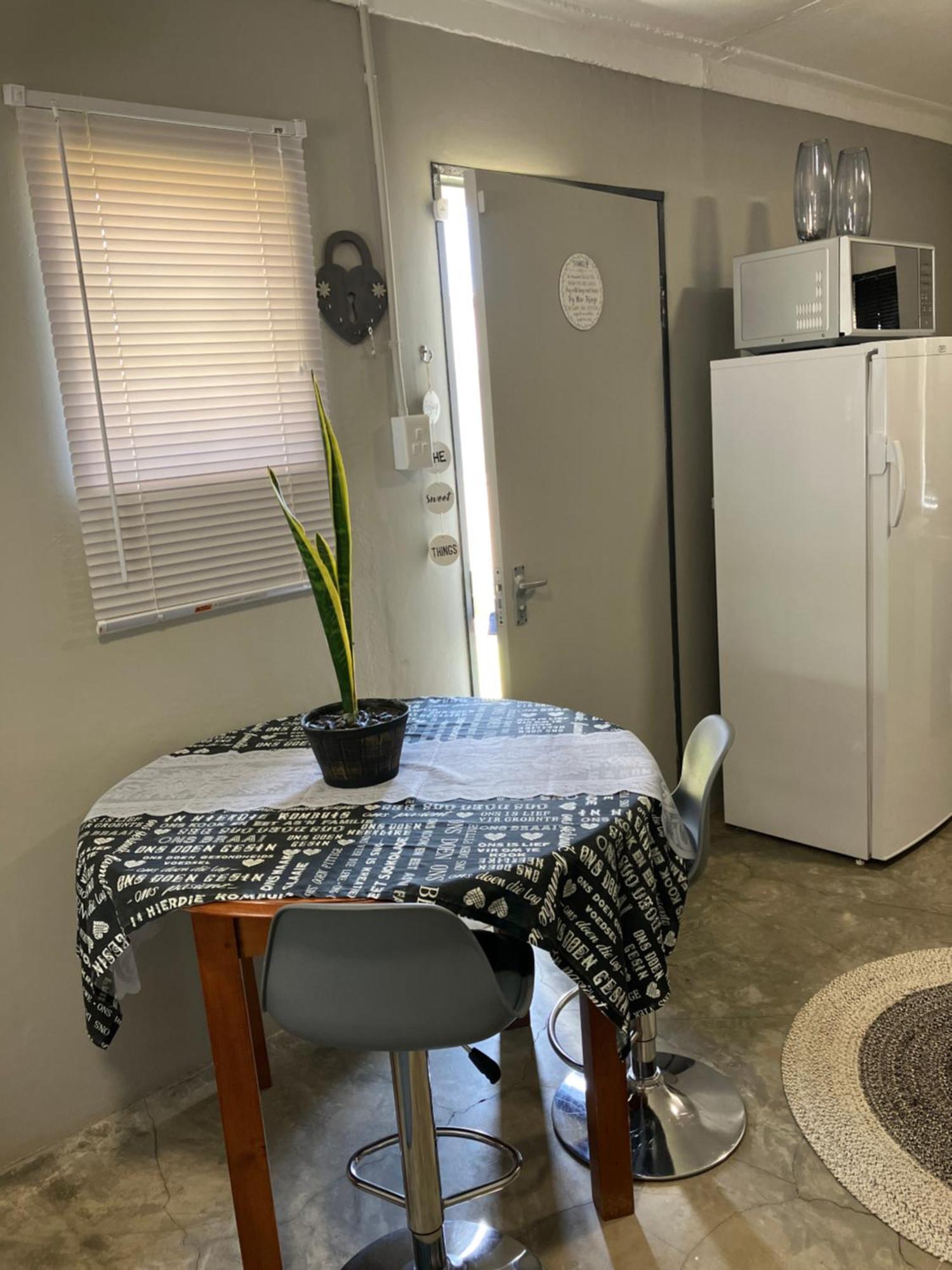 Stellies Accommodation - Room 1 Keetmanshoop Luaran gambar