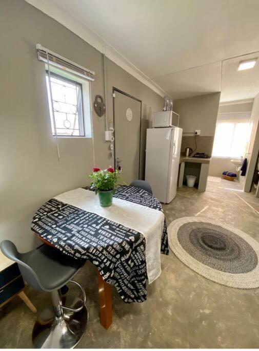 Stellies Accommodation - Room 1 Keetmanshoop Luaran gambar